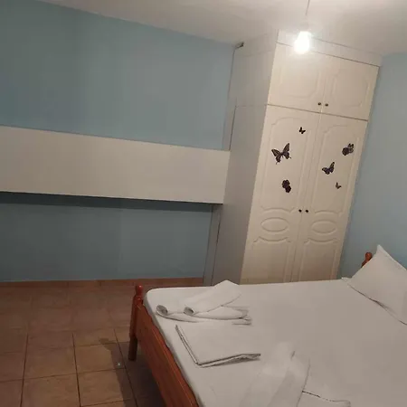 Apartment αpartment At The Entrance Of The Dimitropoulos *